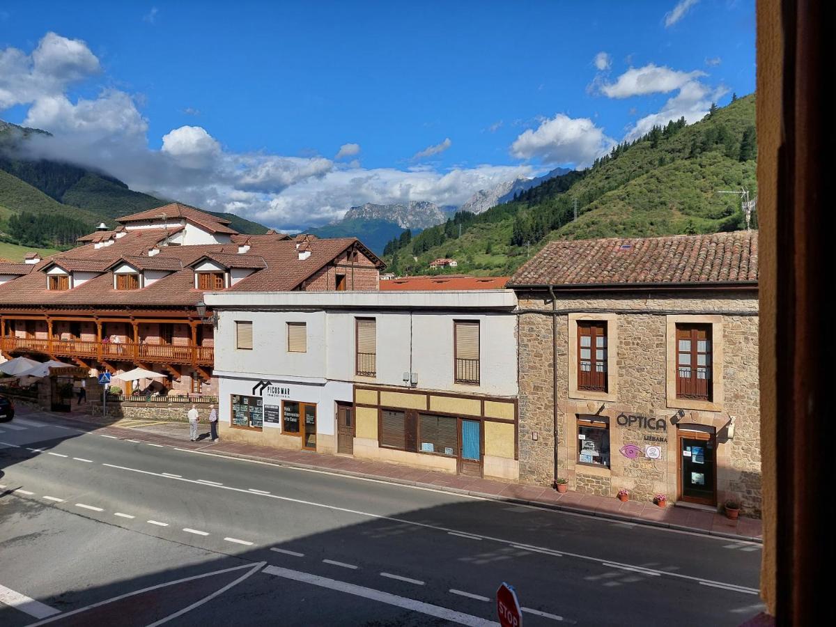 Hosteria Picos De Europa Потес Экстерьер фото