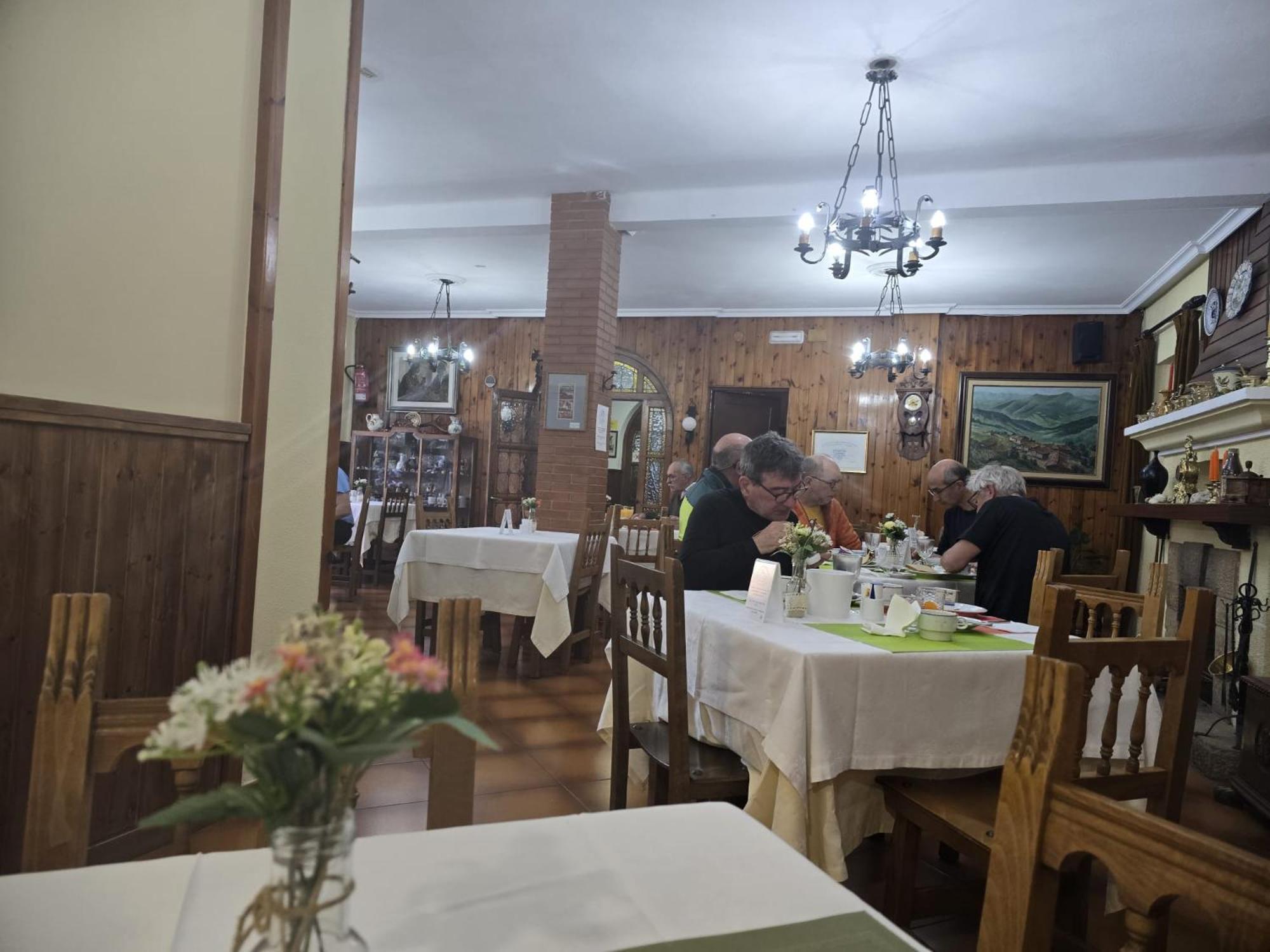 Hosteria Picos De Europa Потес Экстерьер фото